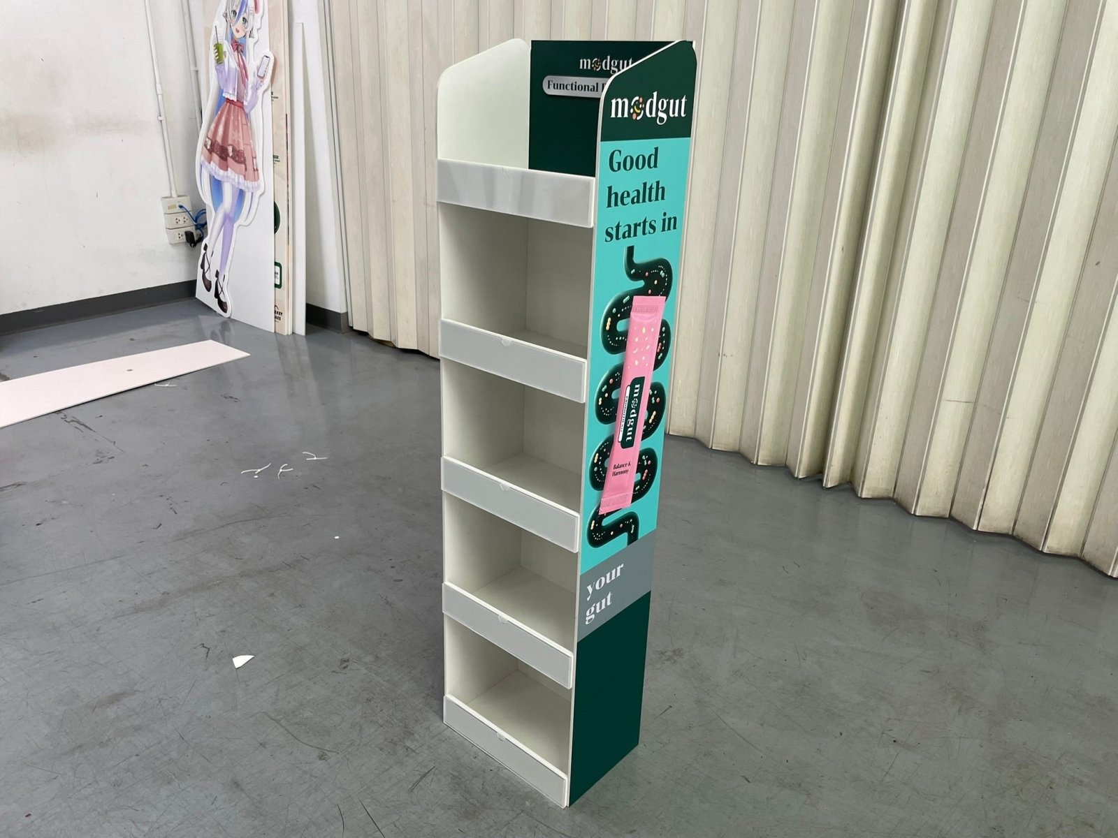 Affordable and Durable Shelf Displays