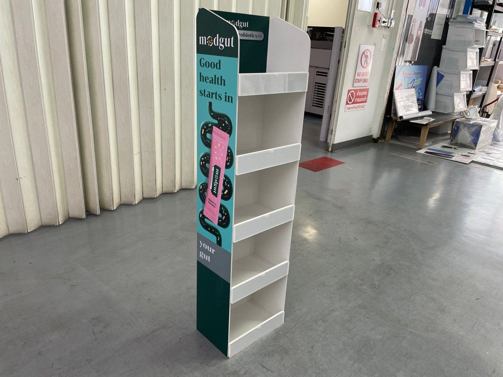 Affordable and Durable Shelf Displays