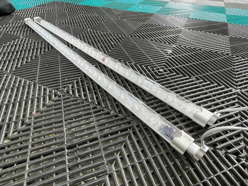 แบคดรอปผ้าไฟ LED โครงแกงการู น้ำหนักเบา ติดตั้งง่าย เหมาะสำหรับงานอีเวนต์และนิทรรศการ