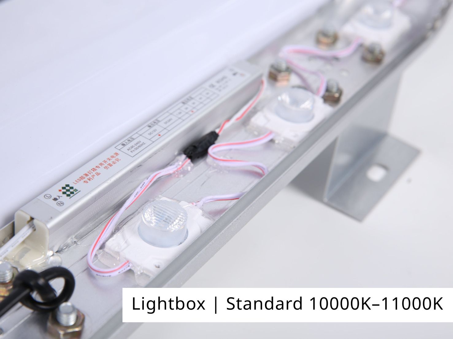 ชุดไฟ LED โมดูลและไดรเวอร์สำหรับป้าย Lightbox ค่าสี 10000K–11000K ให้แสงขาวคูล เหมาะสำหรับป้ายไฟสำเร็จรูป