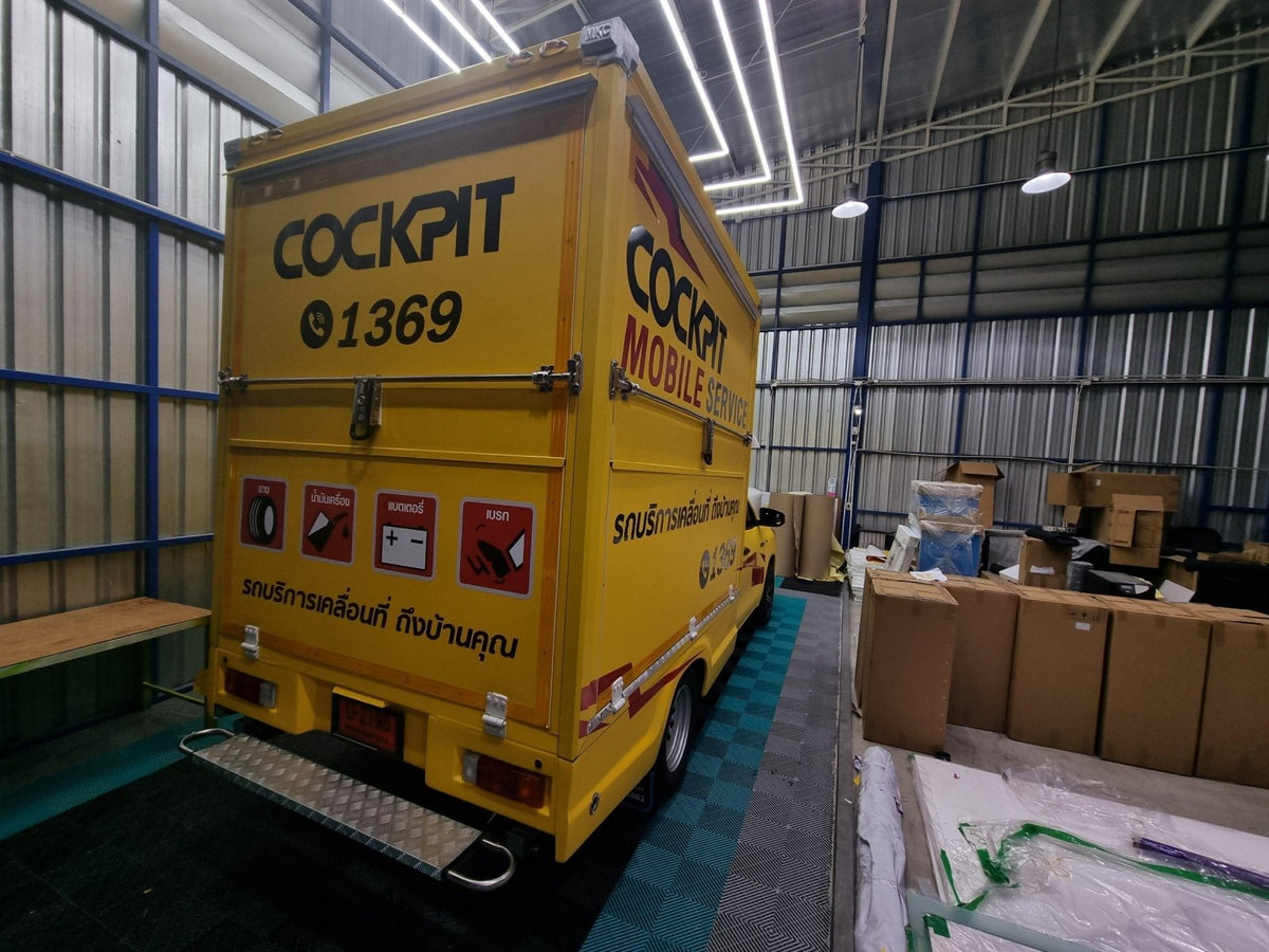 สติ๊กเกอร์ติดรถกระบะ Pickup Wrap Sticker พิมพ์คมชัด วัสดุทนทาน เหมาะสำหรับโฆษณา โปรโมชัน และตกแต่งรถเพื่อเพิ่มเอกลักษณ์