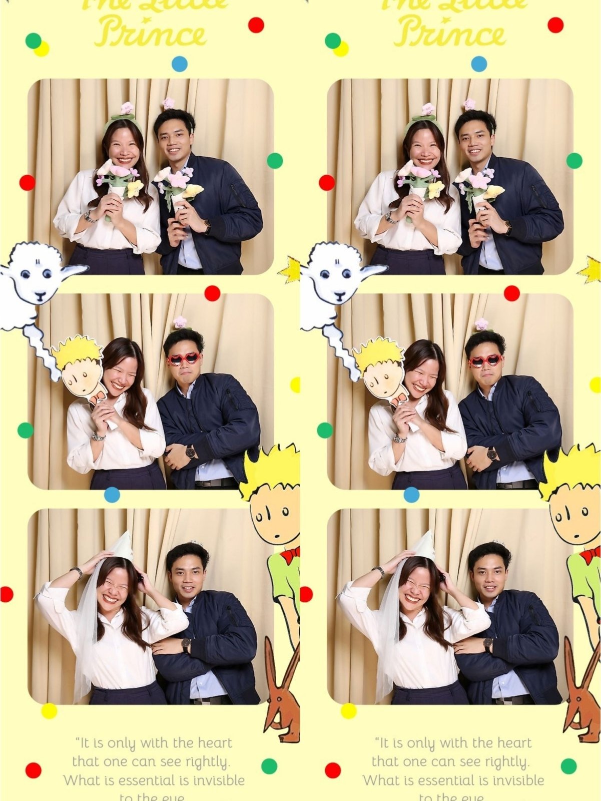 ตัวอย่างรูปถ่ายจาก Photobooth แขกยืนโพสต์พร้อมแถบฟิล์มลายพิเศษเป็นของที่ระลึก