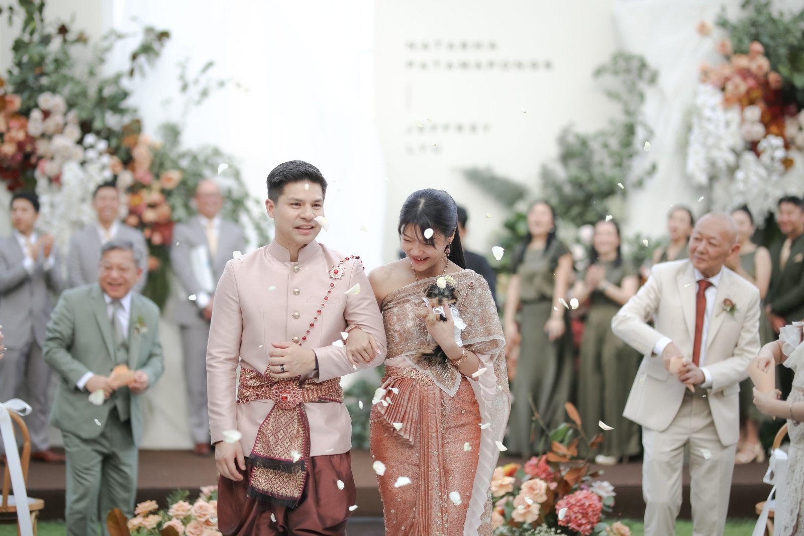 ถ่ายภาพงานแต่ง (Pre-Wedding)