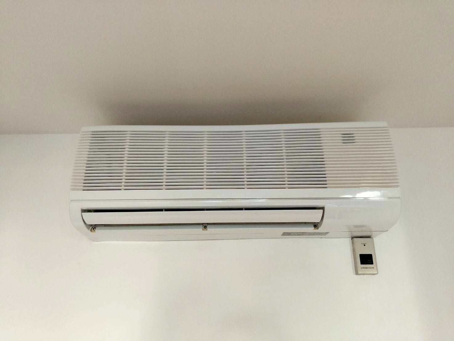 Air conditioner sticker wrap Mactac premium vinyl glossy white