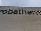 ป้ายหน้าอาคาร Face-lit Channel Letter อลูมิเนียมพ่นสี Powder Coating