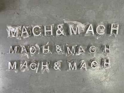 อักษรไม่มีคิ้ว edgeless flush face illuminating channel letter frontlit