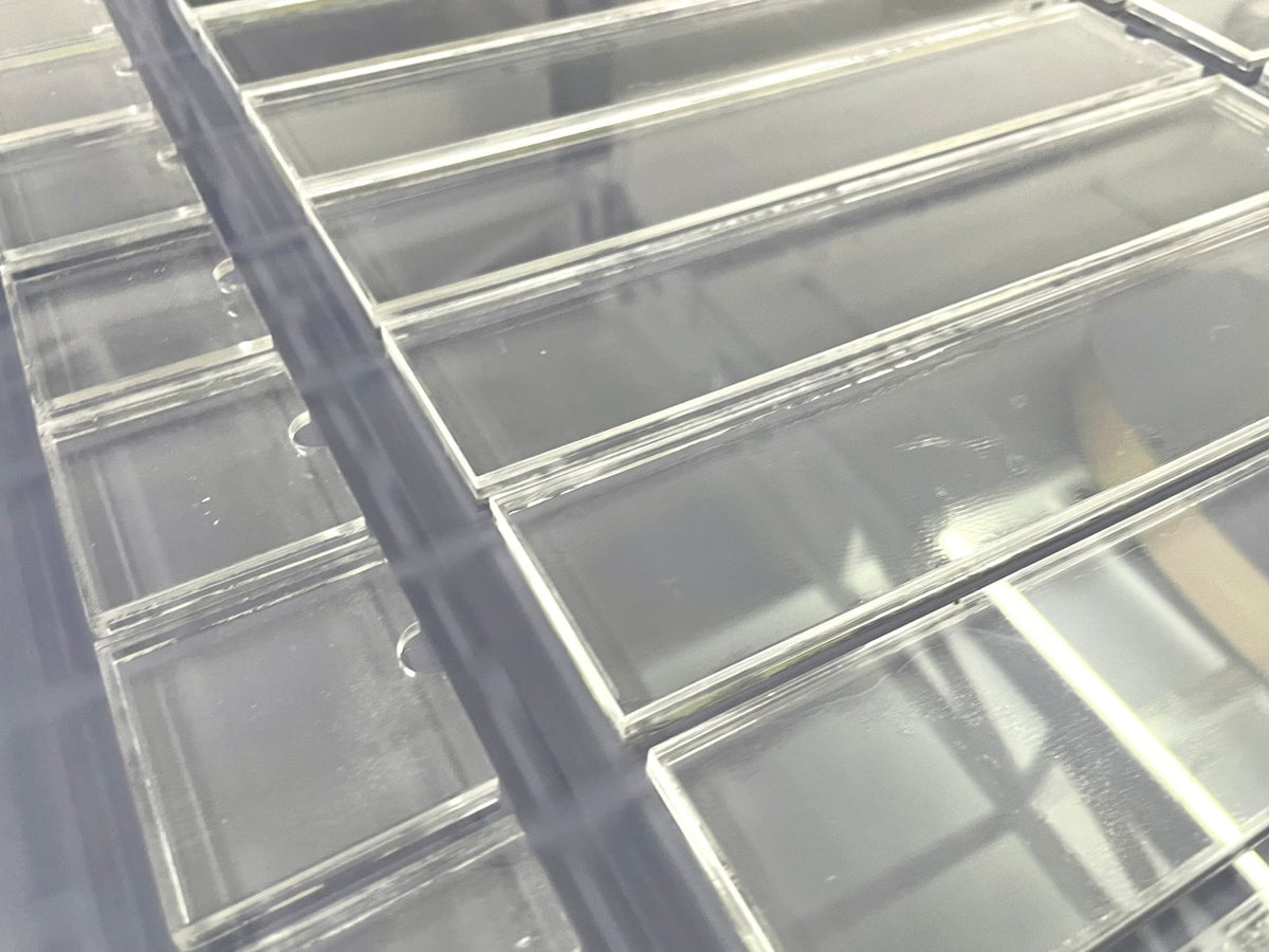 ป้ายรางสอดอะคริลิค ใส่ข้อมูลเปลี่ยนง่าย เหมาะสำหรับป้ายหน้าห้อง ป้ายสำนักงาน และอาคาร