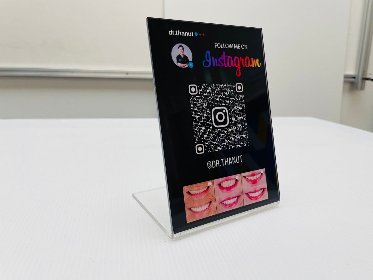 ป้ายคิวอาร์โค้ด QR Code พิมพ์คมชัด สแกนง่าย เหมาะสำหรับป้ายร้านค้า งานอีเวนต์ และโปรโมชัน