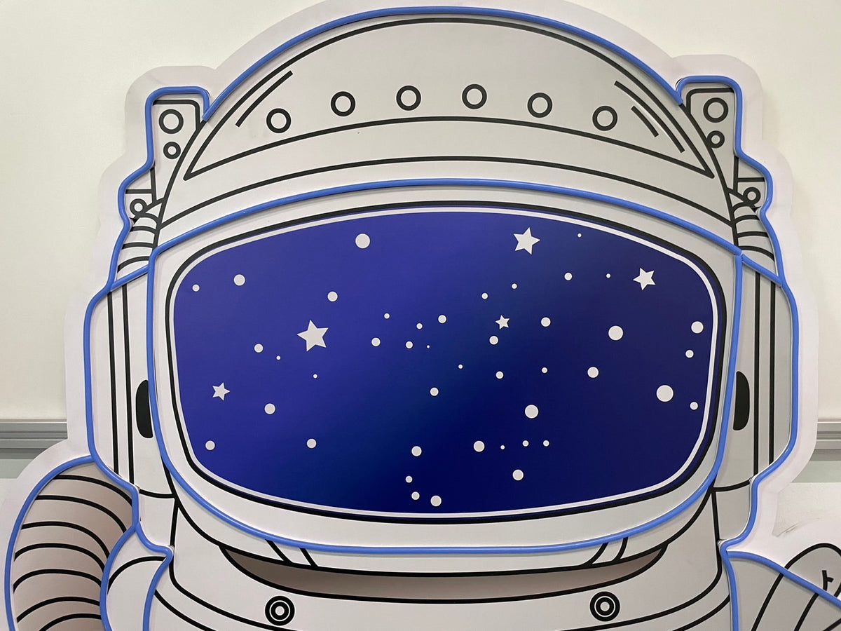 ป้ายไฟนีออน Neon Sign สีสันสดใส ดัดโค้งตามแบบ สวยงามสะดุดตา เหมาะสำหรับร้านอาหาร คาเฟ่ บาร์ และงานตกแต่ง