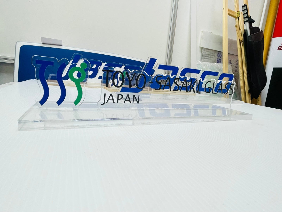 ป้ายอะคริลิคตั้งโต๊ะ และกรอบรูปอะคริลิคใส พิมพ์คมชัด ดีไซน์หรูหรา เหมาะสำหรับป้ายราคา เมนูร้านอาหาร และงานตกแต่ง