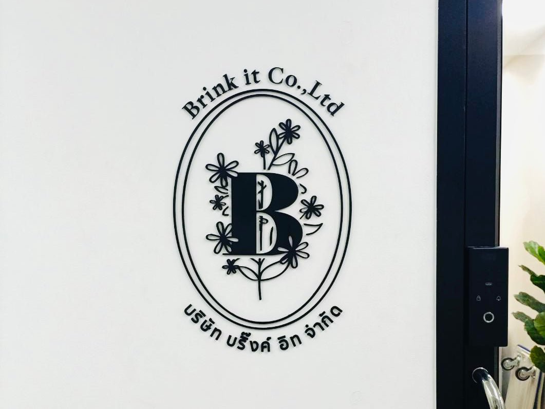 ป้ายโลหะฉลุเลเซอร์ และป้ายเหล็กฉลุเลเซอร์ ตัดคมชัด ดีไซน์สวยงาม ทนทาน เหมาะสำหรับป้ายบริษัท ร้านค้า และงานตกแต่ง