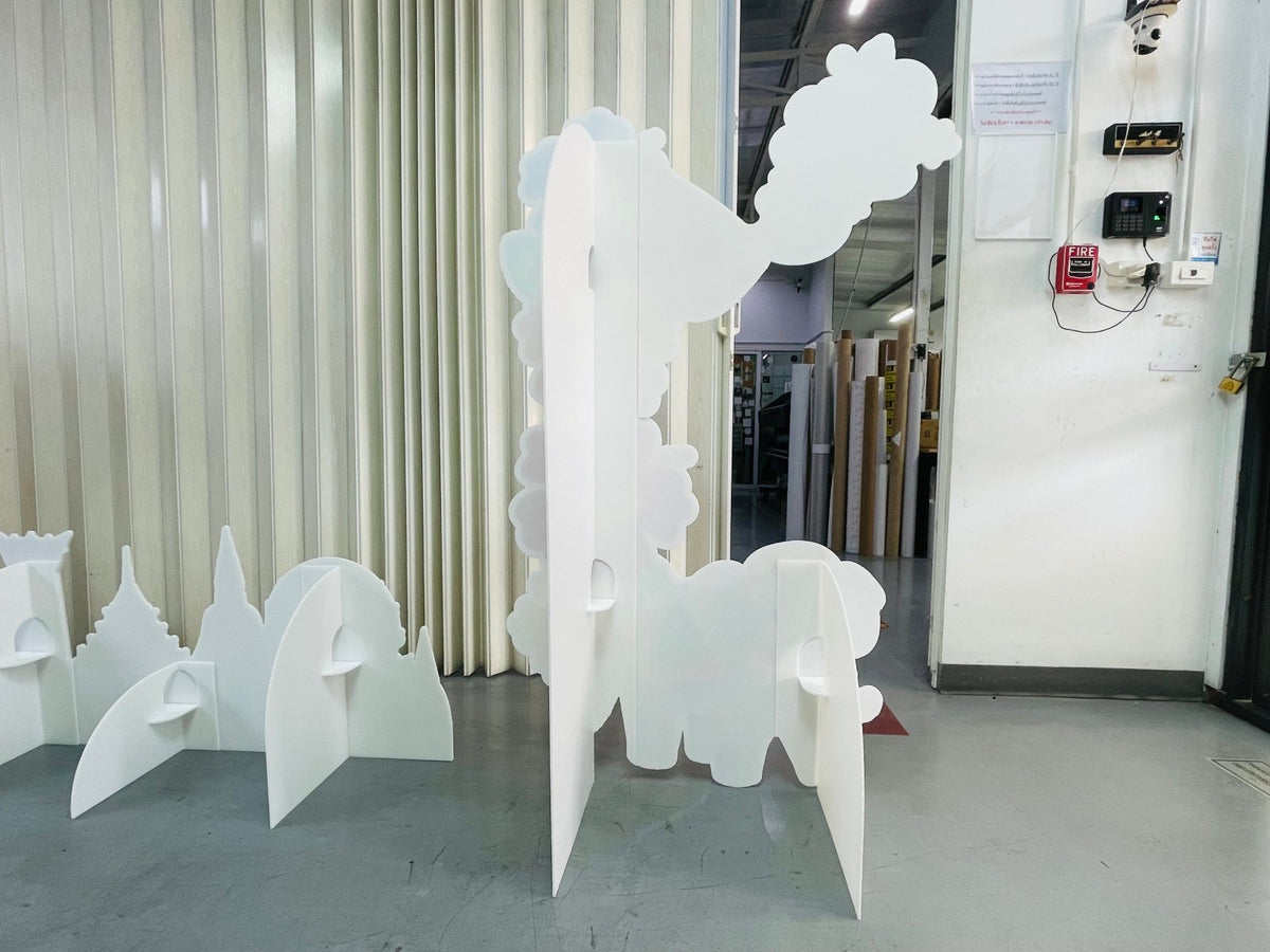 ฉากถ่ายรูปฟิวเจอร์บอร์ด ราคาถูก พิมพ์คมชัด น้ำหนักเบา เหมาะสำหรับงานอีเวนต์และงานแต่งงาน