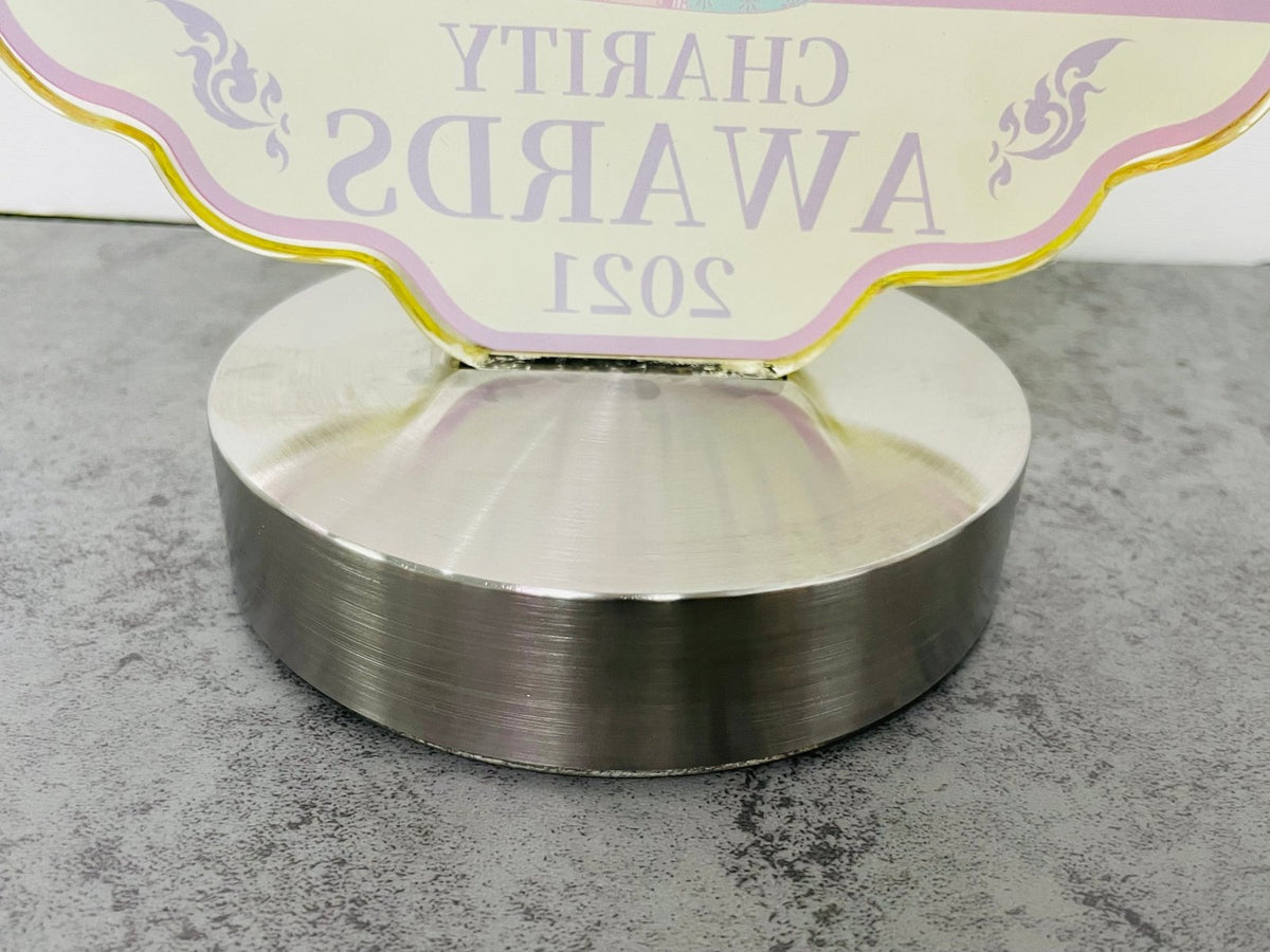 โล่รางวัล Acrylic Trophy Award อะคริลิคใส พิมพ์คมชัด ดีไซน์หรูหรา เหมาะสำหรับงานมอบรางวัล เกียรติยศ การแข่งขัน และงานองค์กร