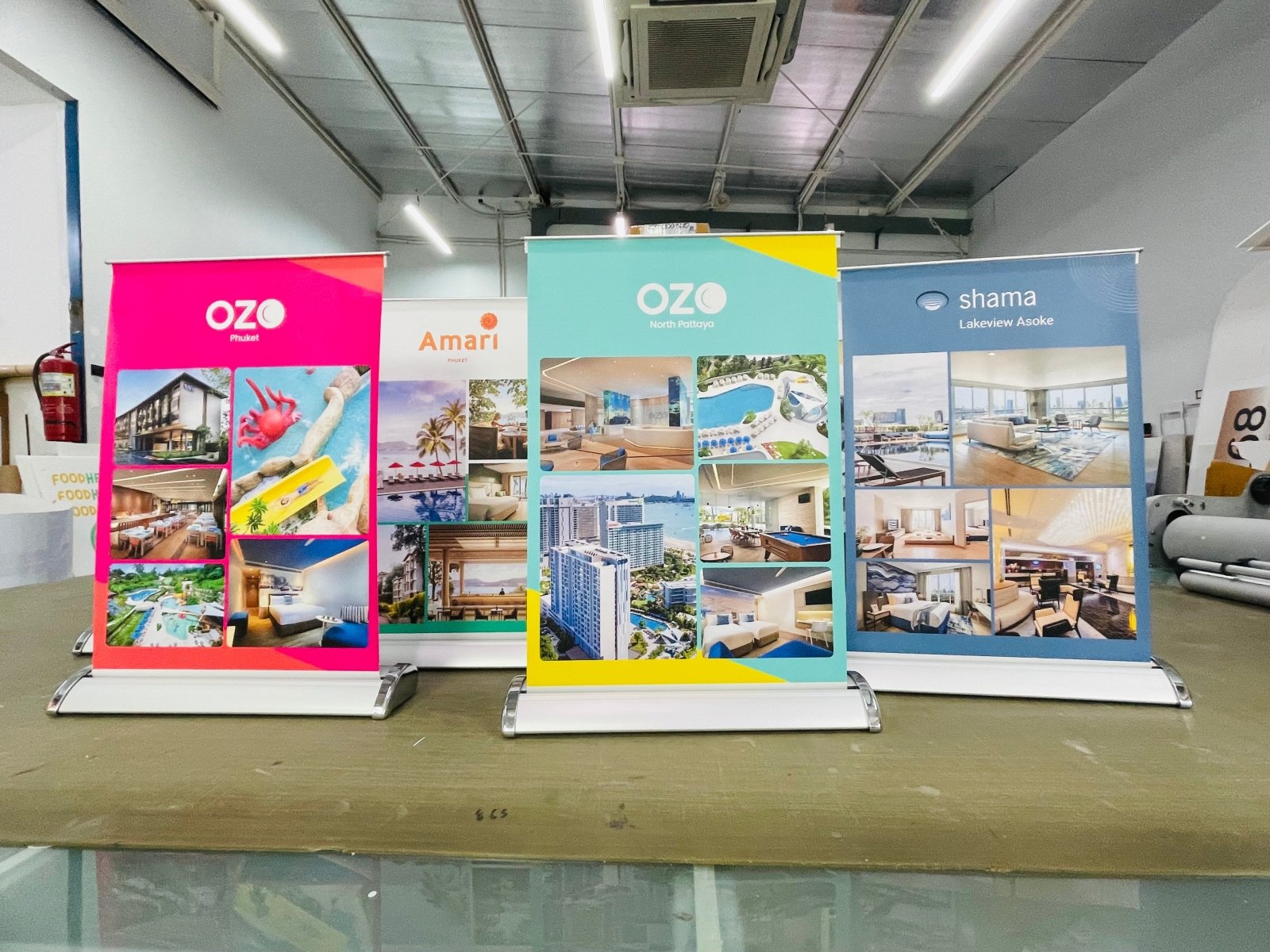 Mini Roll Up โรลอัพขนาดเล็ก น้ำหนักเบา ติดตั้งง่าย เหมาะสำหรับโปรโมชัน ร้านค้า และบูธแสดงสินค้า