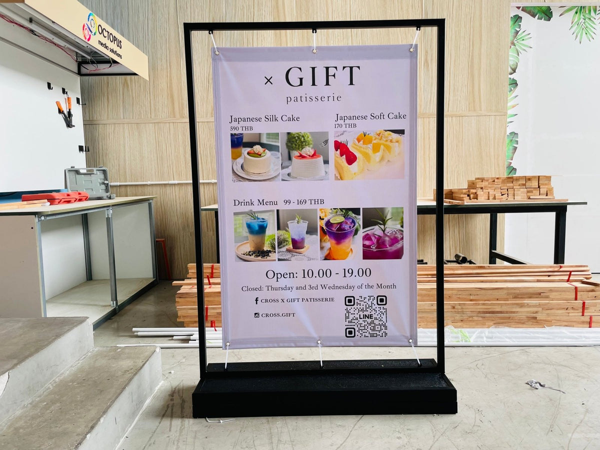 ป้ายไวนิลตั้งพื้นโครงเหล็ก แข็งแรง ทนแดดฝน เหมาะสำหรับงานอีเวนต์ ป้ายประชาสัมพันธ์ และโครงการ