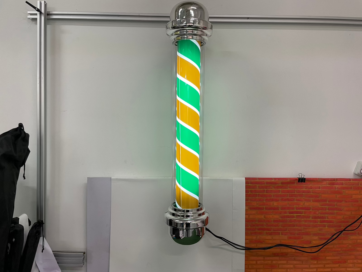 สติ๊กเกอร์ติดป้ายไฟร้านเสริมสวย ป้ายไฟหมุน - Octopus Media Solutions