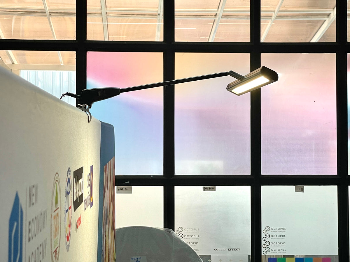 Backdrop แบคดรอปสำเร็จรูป พิมพ์คมชัด ติดตั้งง่าย เหมาะสำหรับงานอีเวนต์ นิทรรศการ และงานโปรโมชัน