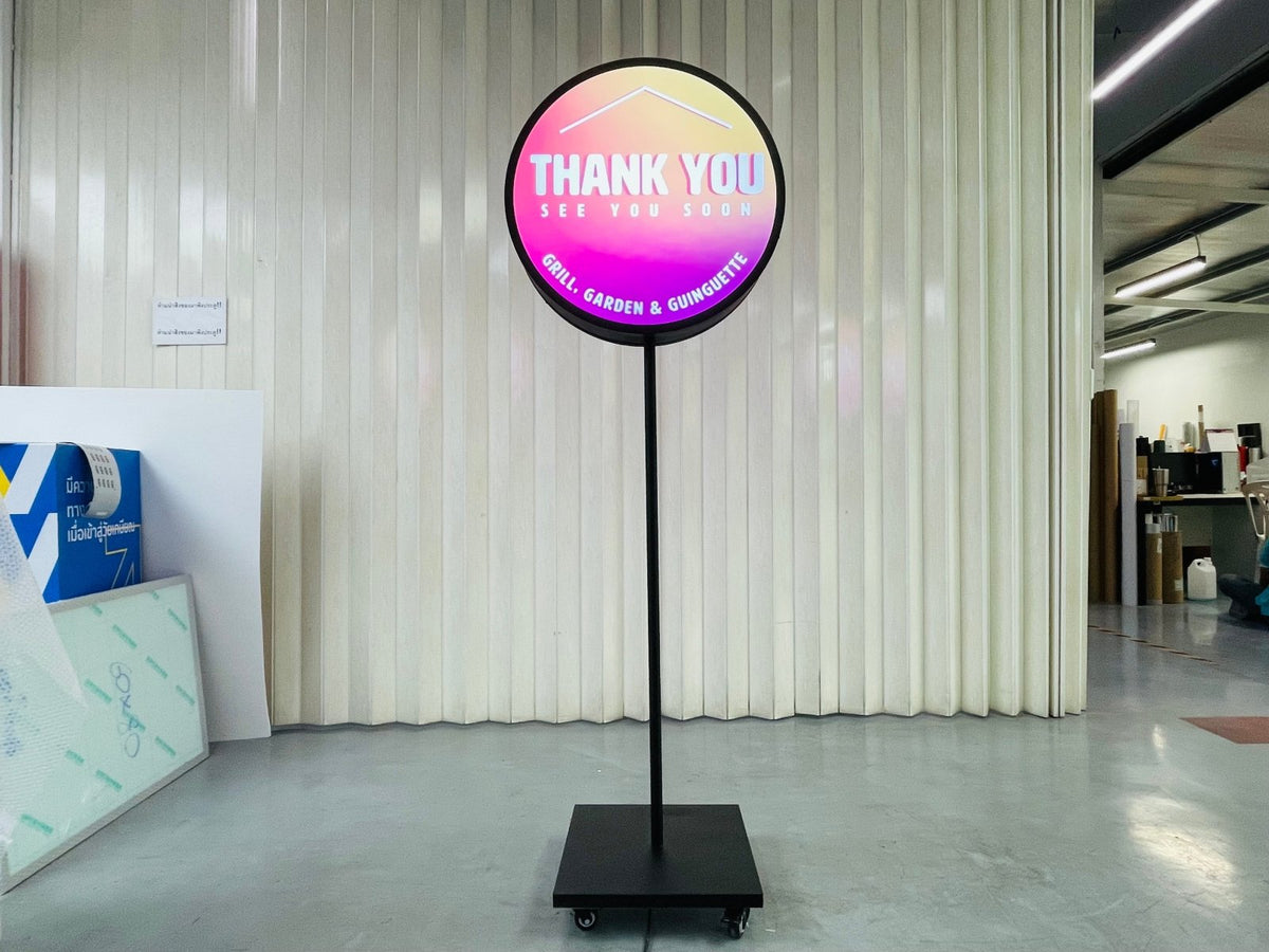 ป้ายไฟ LED กล่องไฟ กรอบอลูมิเนียม น้ำหนักเบา ทนทาน เหมาะสำหรับร้านค้า ป้ายบริษัท และงานอีเวนต์