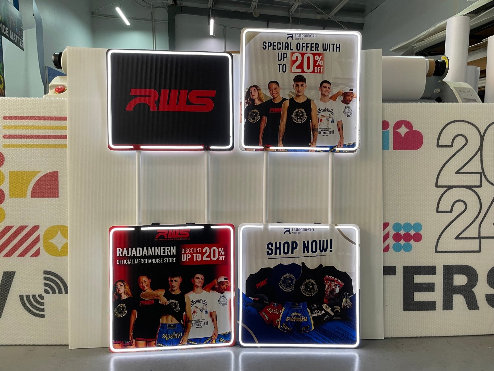 ป้ายถือโฆษณา ป้ายทรูป มีไฟ ป้ายกิจกรรม ป้ายงานอีเว้นท์ ป้ายประชาสัมพันธ์