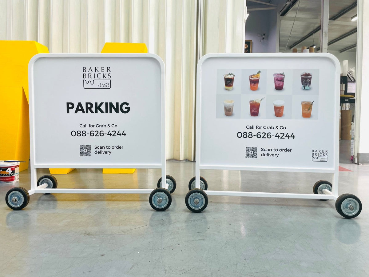 ป้ายล้อเลื่อน ป้ายตั้งมีล้อลาก และที่กั้นจอดรถ เคลื่อนย้ายสะดวก แข็งแรง ทนทาน เหมาะสำหรับงานจราจร ความปลอดภัย และป้ายเตือน