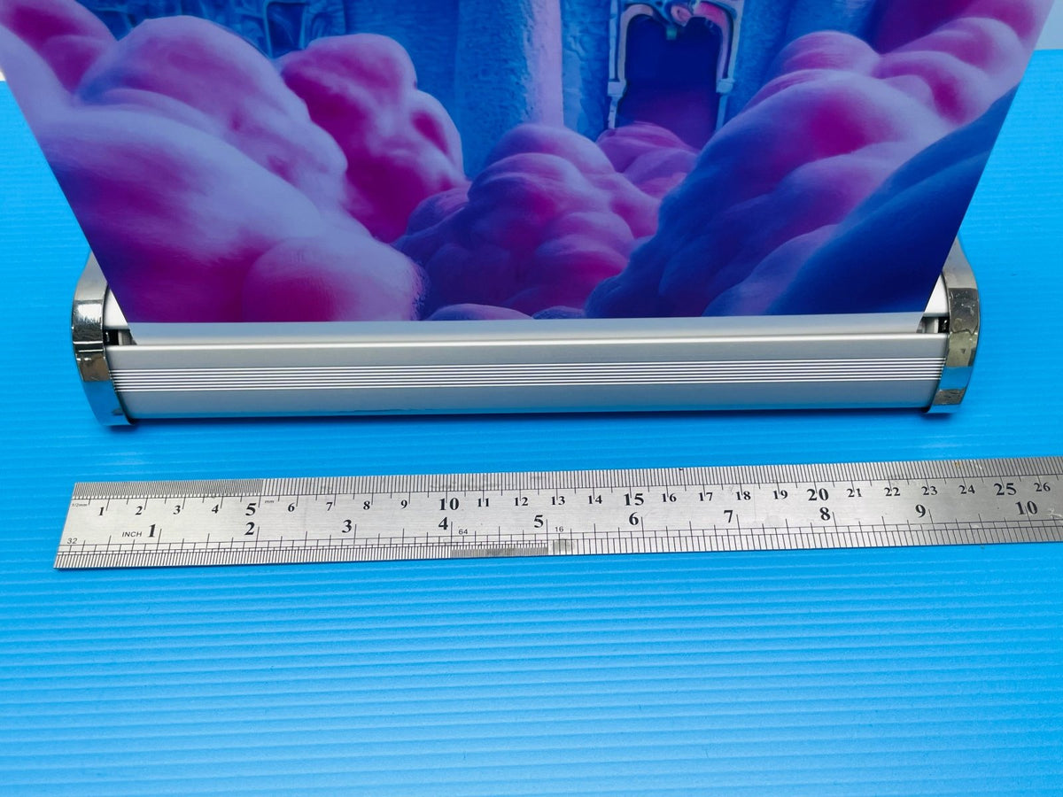 Mini Roll Up โรลอัพขนาดเล็ก น้ำหนักเบา ติดตั้งง่าย เหมาะสำหรับโปรโมชัน ร้านค้า และบูธแสดงสินค้า