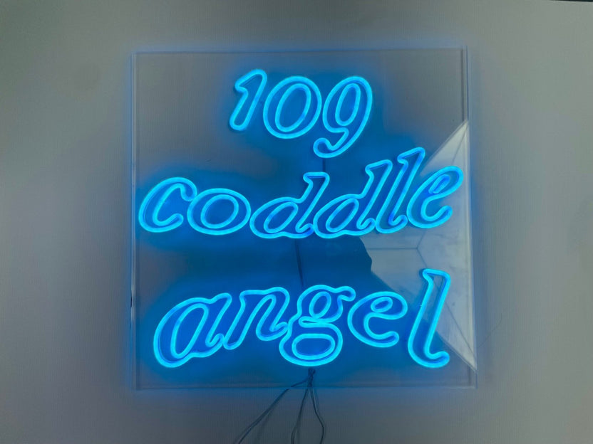 ป้ายไฟนีออน Neon Sign สีสันสดใส ดัดโค้งตามแบบ สวยงามสะดุดตา เหมาะสำหรับร้านอาหาร คาเฟ่ บาร์ และงานตกแต่ง