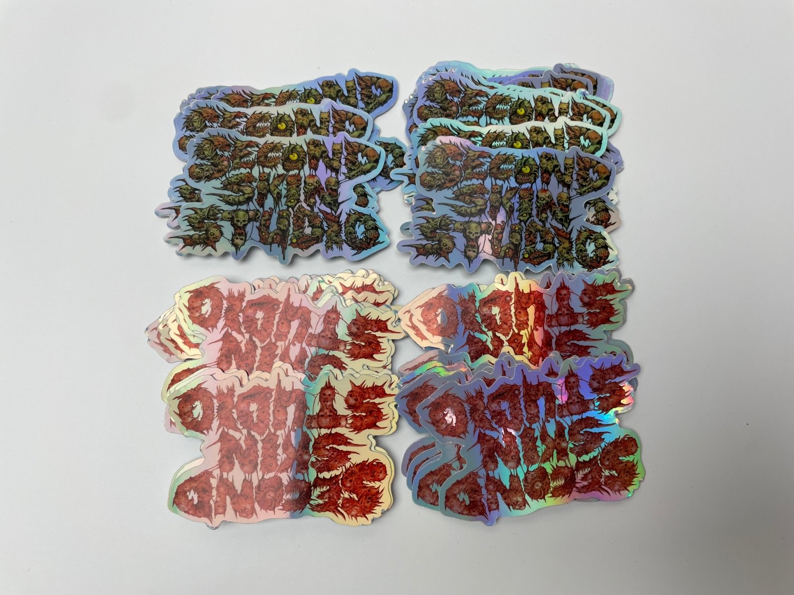 สติ๊กเกอร์โฮโลแกรม Hologram Sticker กันปลอม สะท้อนแสงหลากสี เพิ่มมูลค่าแบรนด์ เหมาะสำหรับฉลากสินค้า และงานพรีเมียม