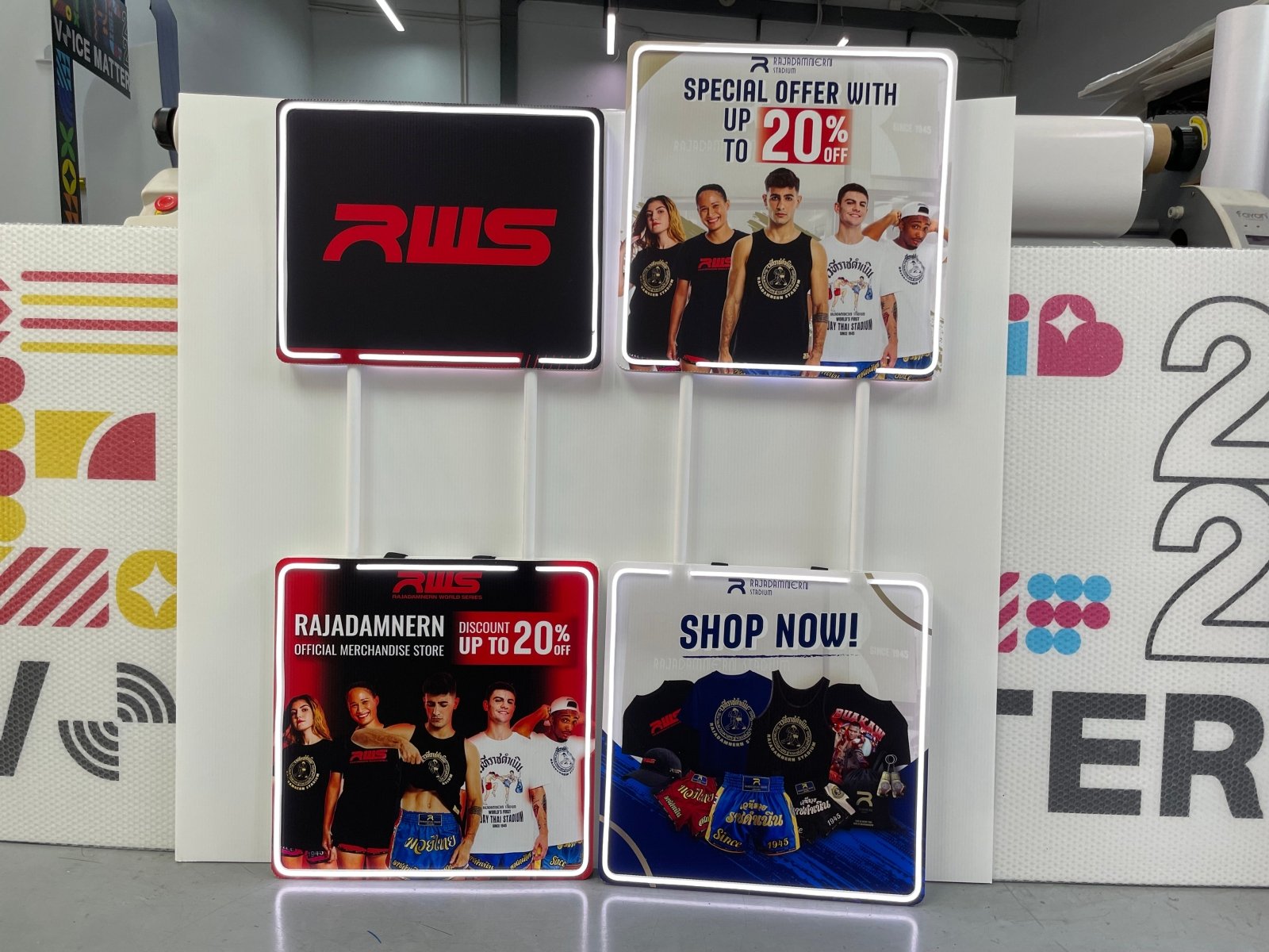 ป้ายถือโฆษณา ป้ายทรูป มีไฟ ป้ายกิจกรรม ป้ายงานอีเว้นท์ ป้ายประชาสัมพันธ์