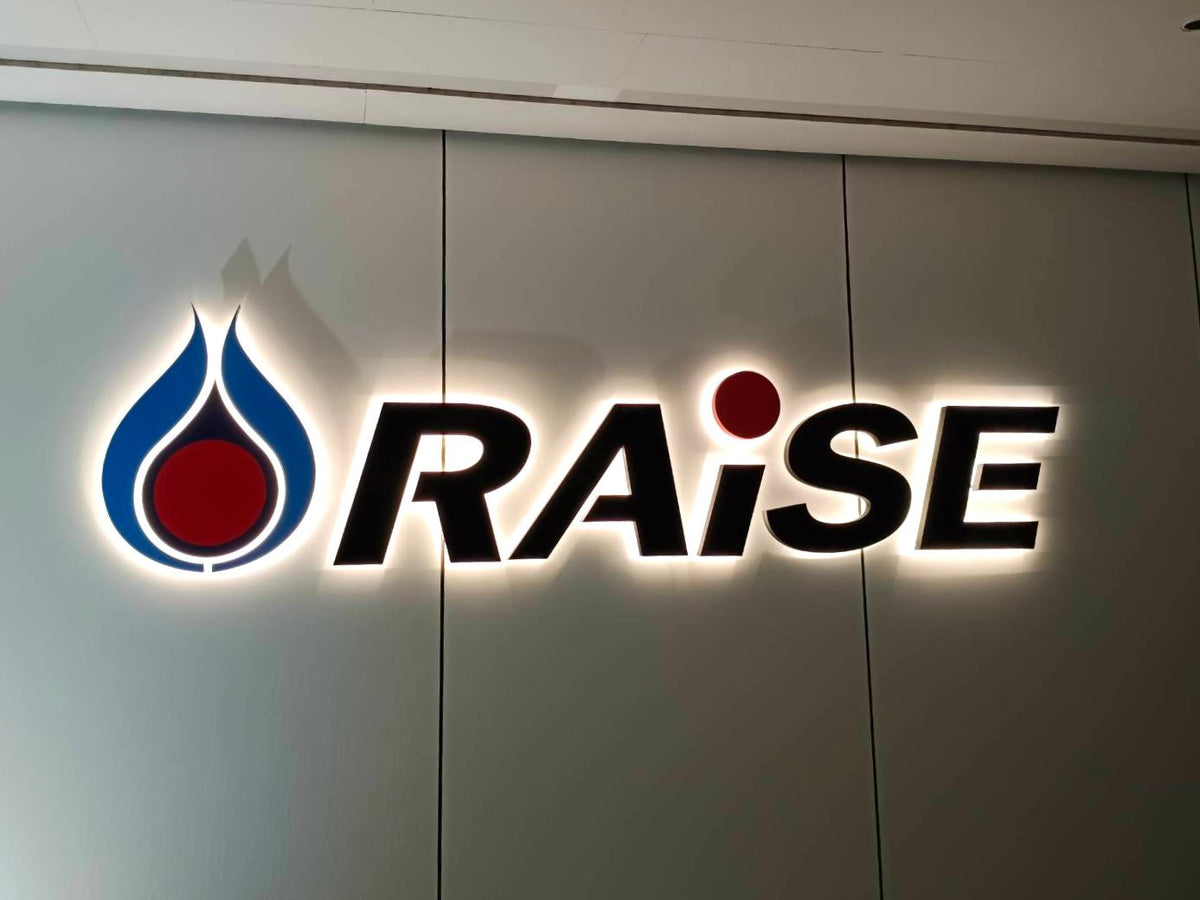 ป้ายบริษัท อักษรโลหะไฟออกหลัง ติดผนัง สวยหรู สว่างโดดเด่น เหมาะสำหรับป้ายสำนักงาน องค์กร ร้านค้า และงานตกแต่งอาคาร