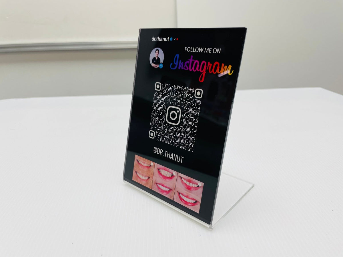 ป้ายคิวอาร์โค้ด QR Code พิมพ์คมชัด สแกนง่าย เหมาะสำหรับป้ายร้านค้า งานอีเวนต์ และโปรโมชัน