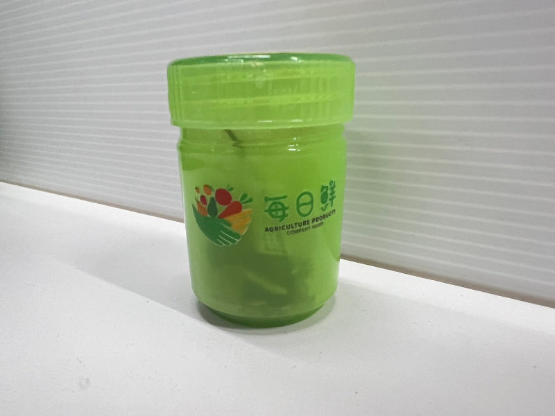 สติ๊กเกอร์ยูวี สกรีนติดสินค้า พิมพ์คมชัด ทนทาน กันน้ำ เหมาะสำหรับฉลากสินค้าและบรรจุภัณฑ์