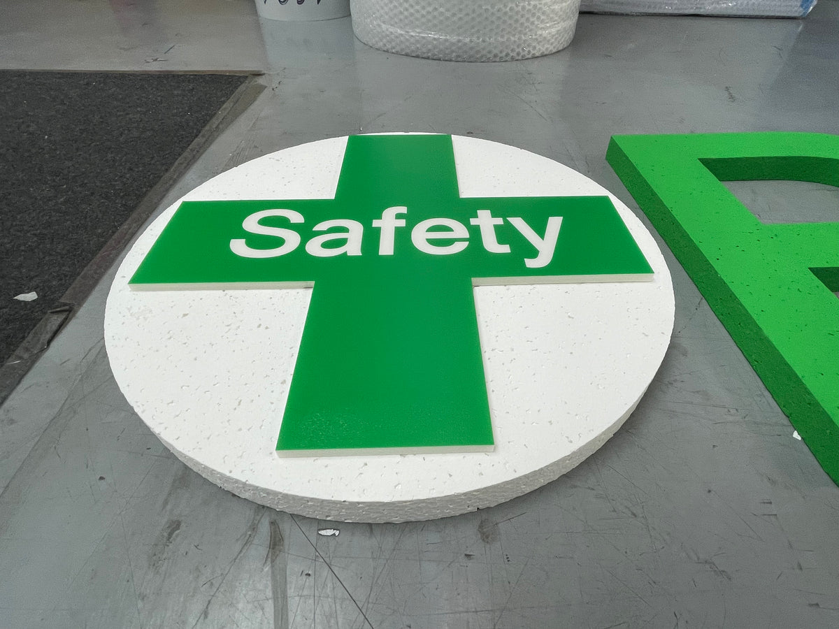 อักษรโฟม PS นำหนักเบา ไดคัททาสีอักษรตามต้องการ