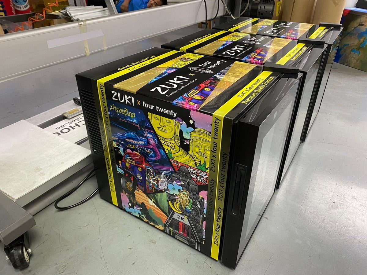 สติ๊กเกอร์ติดตู้เย็น ตู้แช่ แร็ปสติ๊กเกอร์ พิมพ์คมชัด ทนความเย็น เหมาะสำหรับร้านอาหารและซูเปอร์มาร์เก็ต