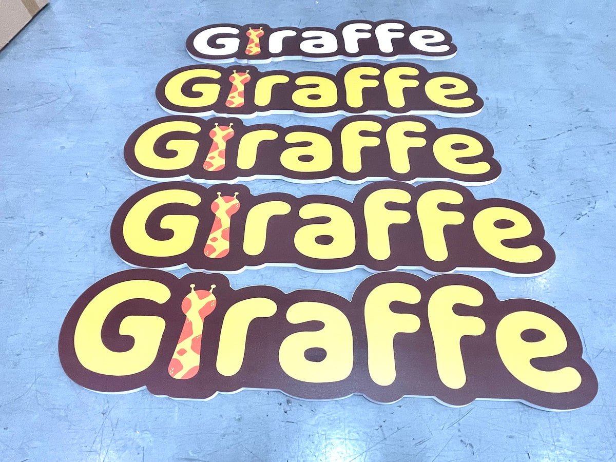 ป้ายพลาสวูด สติ๊กเกอร์ป้าย พิมพ์ยูวี ป้ายโฆษณา ออกแบบป้าย รับทำป้าย ตกแต่งร้าน สื่อโฆษณา ป้ายธุรกิจ