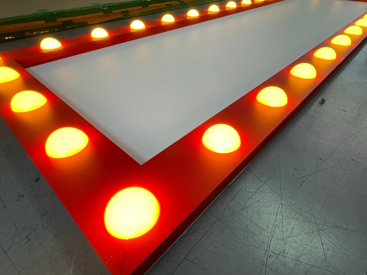 ป้ายไฟปิงปอง LED Bulb ให้แสงสวยคลาสสิก ดึงดูดสายตา เหมาะสำหรับร้านอาหาร คาเฟ่ งานอีเวนต์ และป้ายโปรโมชัน