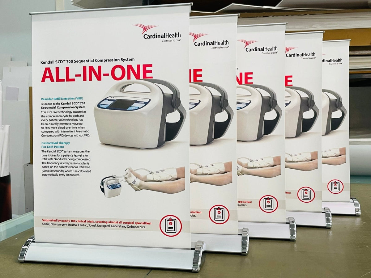 Mini Roll Up โรลอัพขนาดเล็ก น้ำหนักเบา ติดตั้งง่าย เหมาะสำหรับโปรโมชัน ร้านค้า และบูธแสดงสินค้า