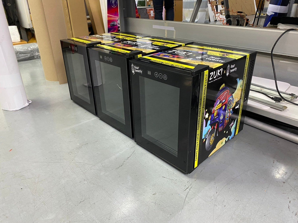 สติ๊กเกอร์ติดตู้เย็น ตู้แช่ แร็ปสติ๊กเกอร์ พิมพ์คมชัด ทนความเย็น เหมาะสำหรับร้านอาหารและซูเปอร์มาร์เก็ต