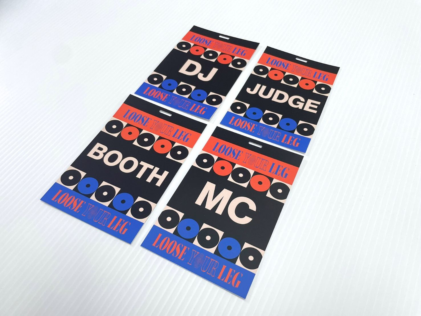 ป้ายห้อยคอ ป้ายคล้องคอ ป้ายชื่อพนักงาน ป้าย staff ดีไซน์ใช้งานสะดวก เหมาะสำหรับงานอีเวนต์และองค์กร