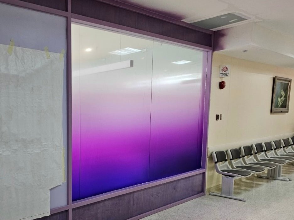 สติ๊กเกอร์ไล่เฉด Gradient Grain Pattern พิมพ์คมชัด เหมาะสำหรับตกแต่งผนัง กระจก และงานดีไซน์