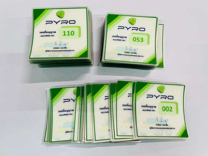 วัสดุ PVC สูญญากาศ ติดกระจกได้แน่น ไม่ทิ้งรอย ถอดซ้ำได้