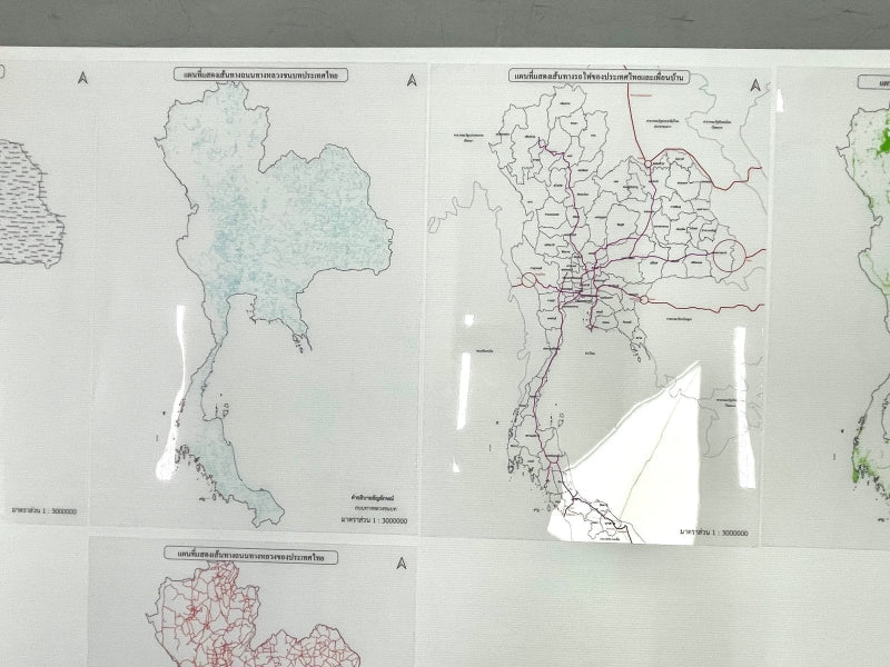ป้ายแผนที่โลก World Map Board พิมพ์คมชัด รายละเอียดครบ ใช้สำหรับการศึกษา ตกแต่งสำนักงาน โรงเรียน และงานแสดงข้อมูล