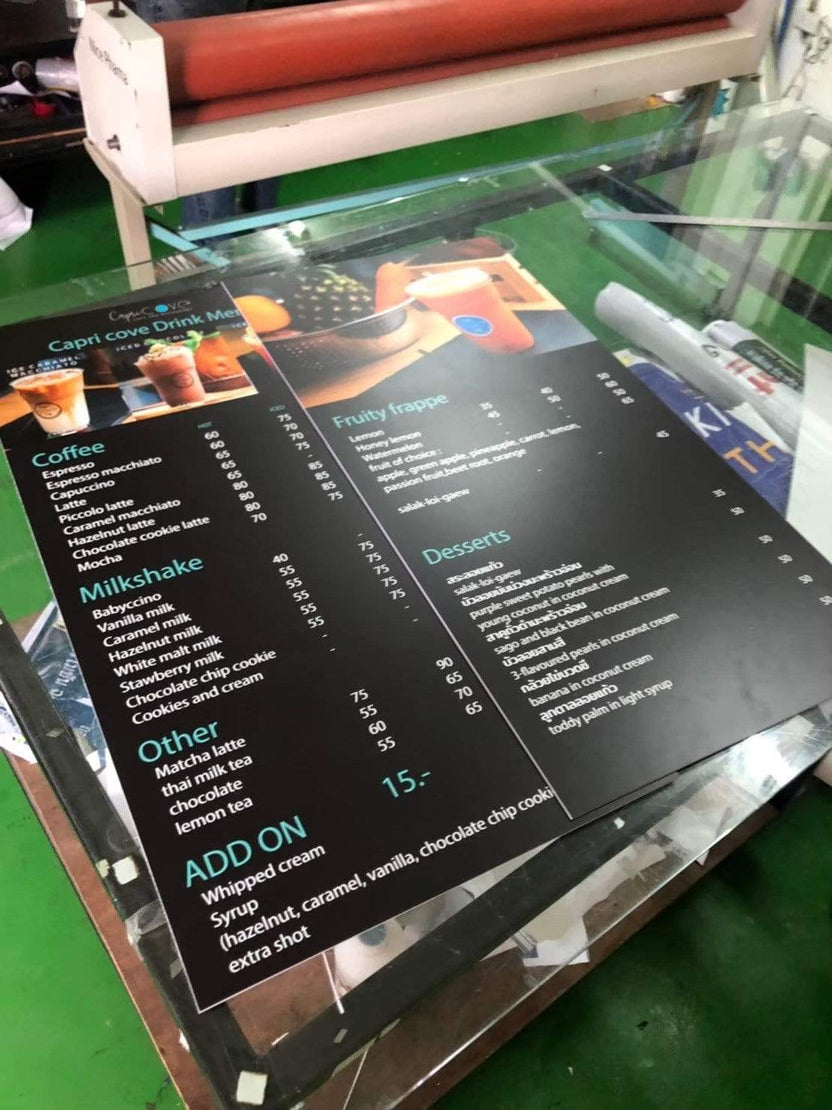 ป้ายเมนูอาหาร ป้ายราคา สำหรับติดผนังและตั้งโต๊ะ พิมพ์คมชัด ใช้งานสะดวก เหมาะสำหรับร้านอาหาร คาเฟ่ และร้านค้า