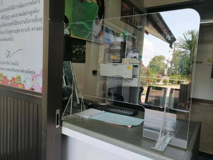 ฉากอะคริลิค ฉากกั้นโควิคสำเร็จรูปและแบบสั่งทำพิเศษ กล่องกันเชื้อ กล่องอะคริลิคตรวจเชื้อ