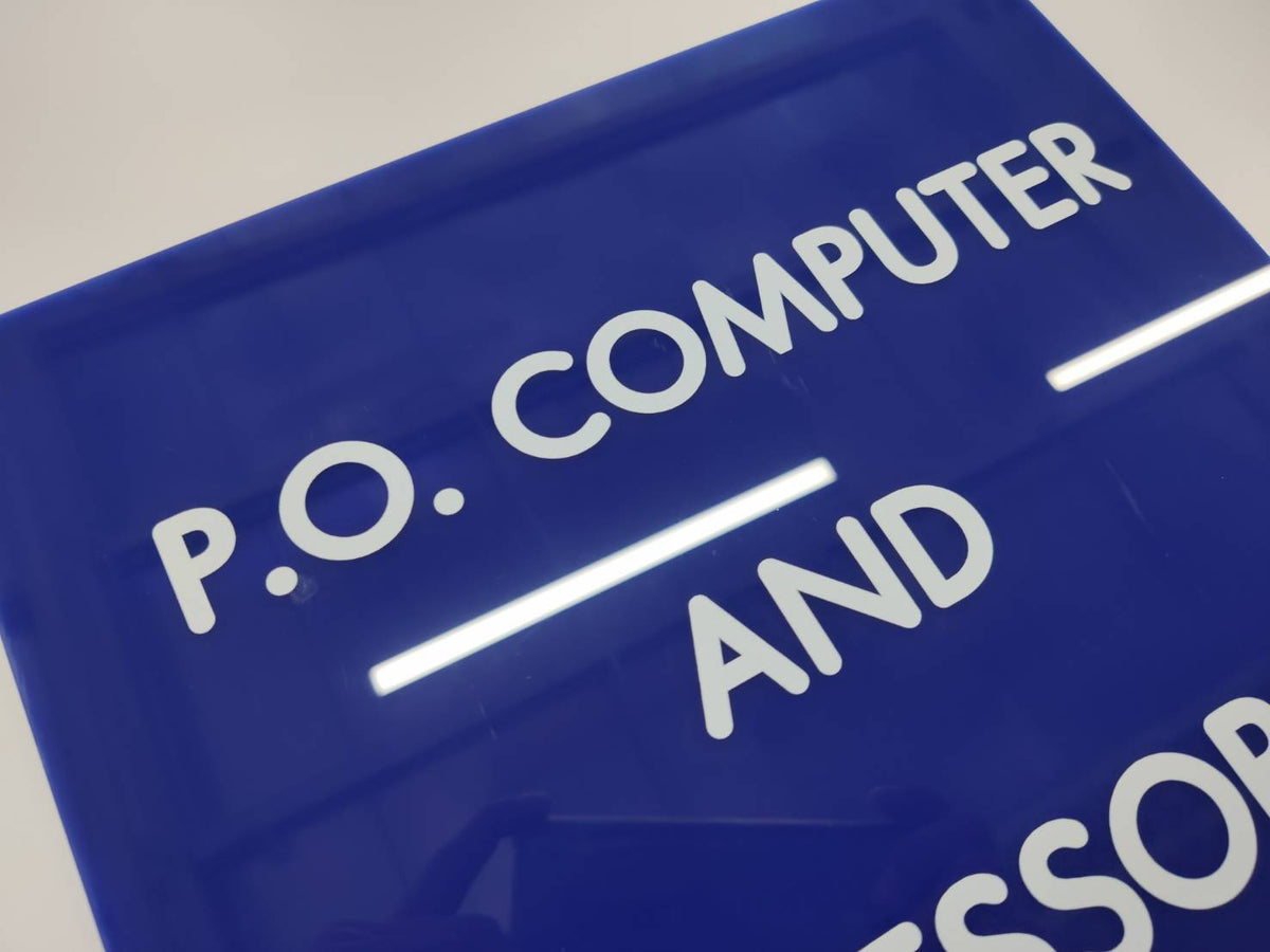 พิมพ์สกรีนยูวี รับสกรีนโลโก้ Print UV Inkjet งานพิมพ์คมชัด ทนทาน เหมาะสำหรับวัสดุหลากหลาย เช่น ไม้ โลหะ และอะคริลิค