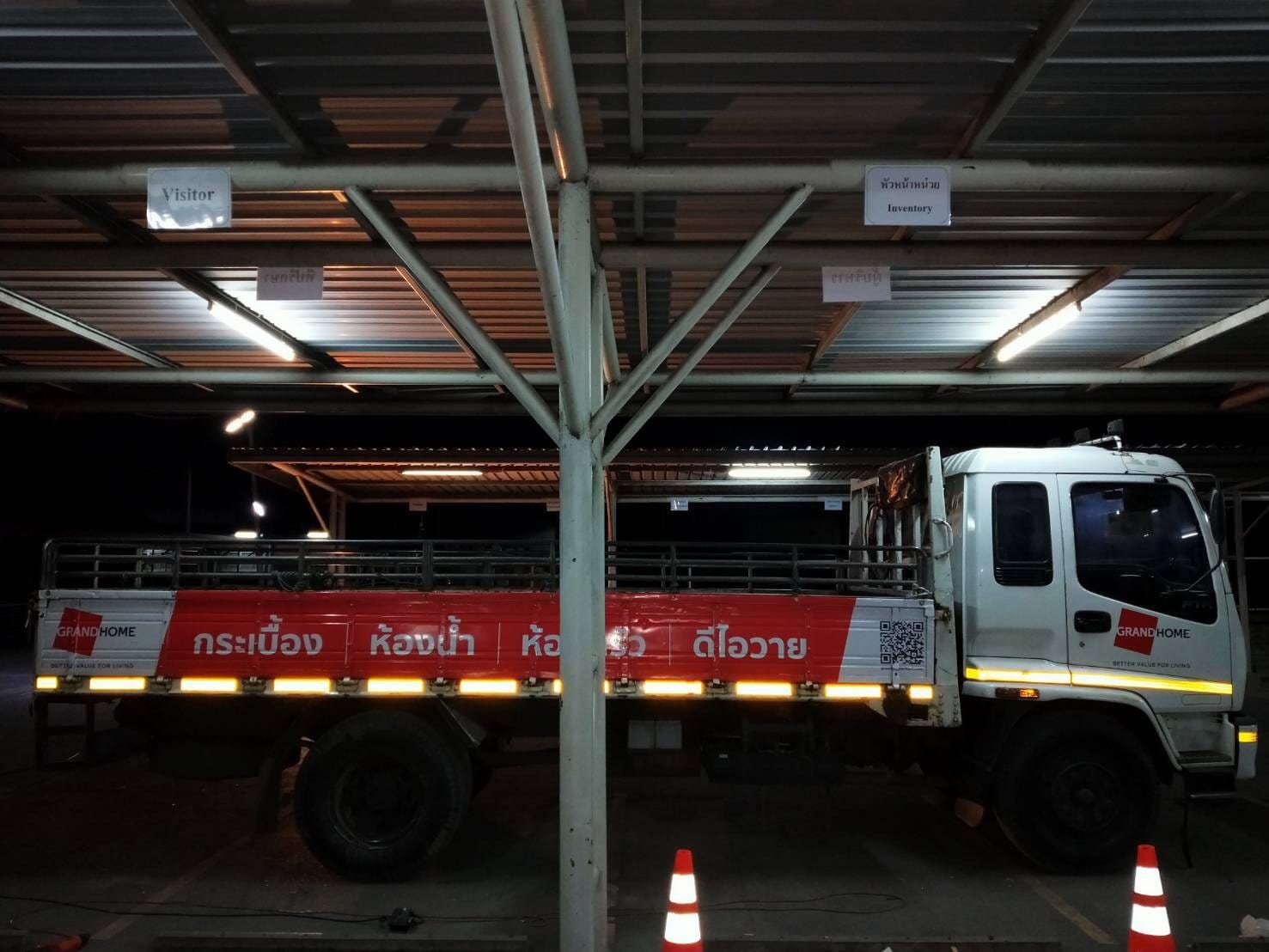 สติ๊กเกอร์ติดรถ Car Wrap แร็ปสติ๊กเกอร์ วัสดุคุณภาพสูง 3M พิมพ์คมชัด ติดทนทาน เหมาะสำหรับโฆษณาและตกแต่งรถทุกประเภท