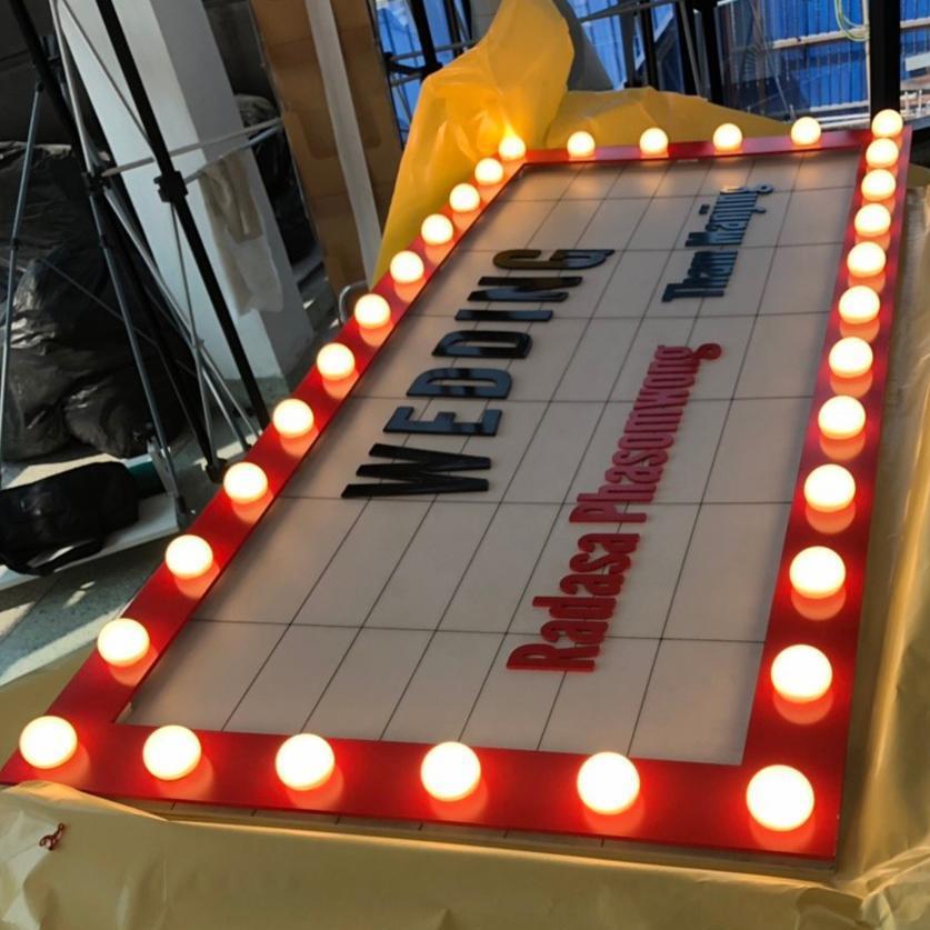 ป้ายไฟปิงปอง LED Bulb ให้แสงสวยคลาสสิก ดึงดูดสายตา เหมาะสำหรับร้านอาหาร คาเฟ่ งานอีเวนต์ และป้ายโปรโมชัน