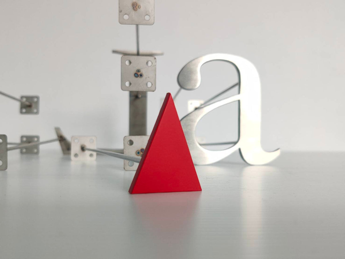 ป้ายตัวอักษรสแตนเลส Stainless Steel Letter Signage หรูหรา แข็งแรง ทนทาน เหมาะสำหรับป้ายบริษัท อาคาร และงานตกแต่ง