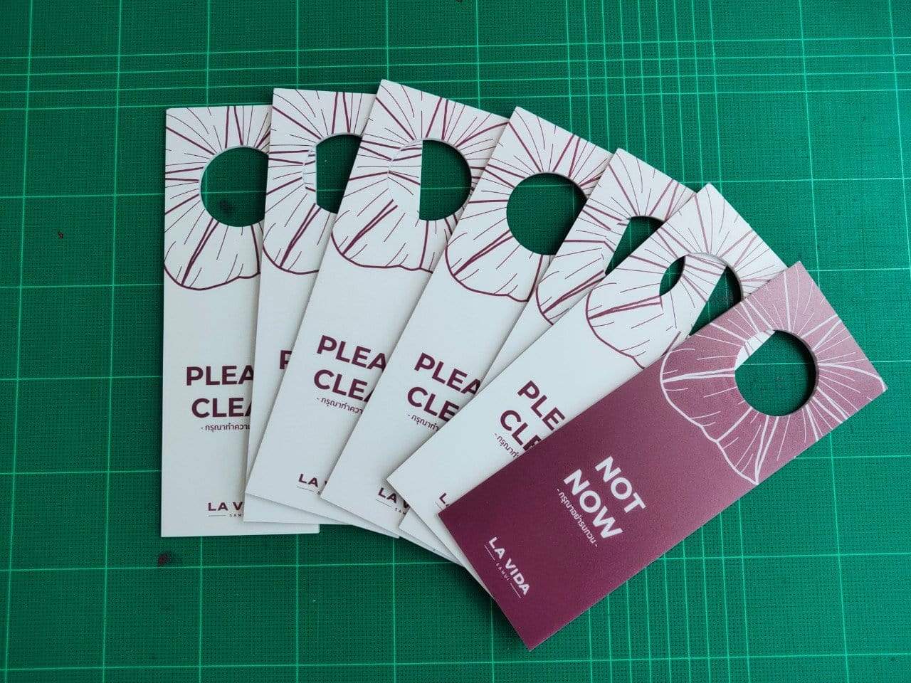 พิมพ์สกรีนยูวี รับสกรีนโลโก้ Print UV Inkjet งานพิมพ์คมชัด ทนทาน เหมาะสำหรับวัสดุหลากหลาย เช่น ไม้ โลหะ และอะคริลิค