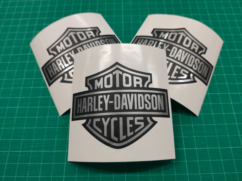 สติ๊กเกอร์กันน้ำ สติ๊กเกอร์ PVC PP สติ๊กเกอร์ไดคัท - Octopus Media Solutions