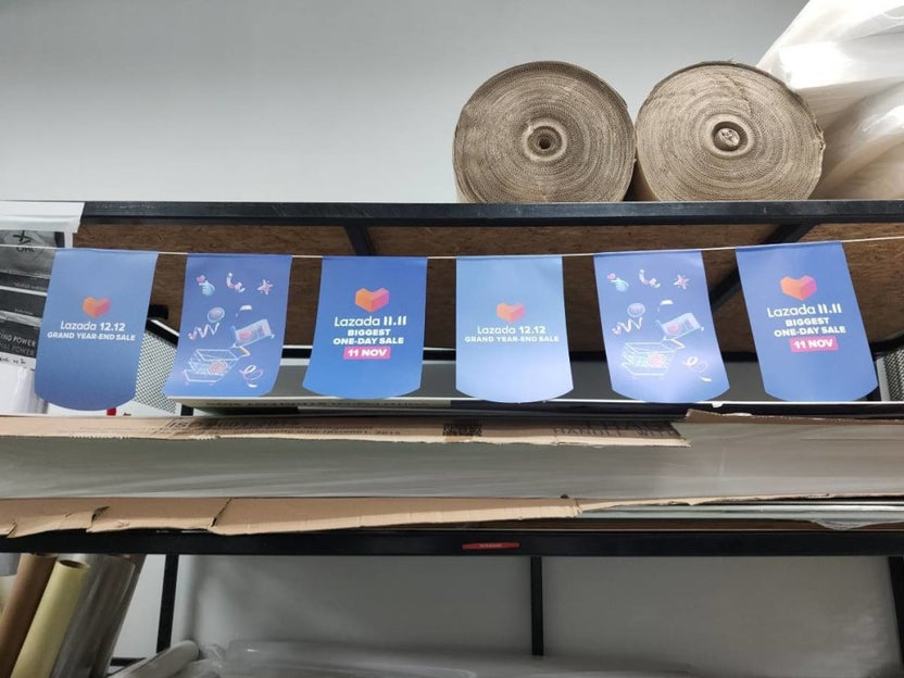 ธงราว Bunting Flag พิมพ์สีสดคมชัด น้ำหนักเบา แข็งแรง เหมาะสำหรับงานอีเวนต์ งานเทศกาล งานโปรโมชัน และตกแต่งหน้าร้าน